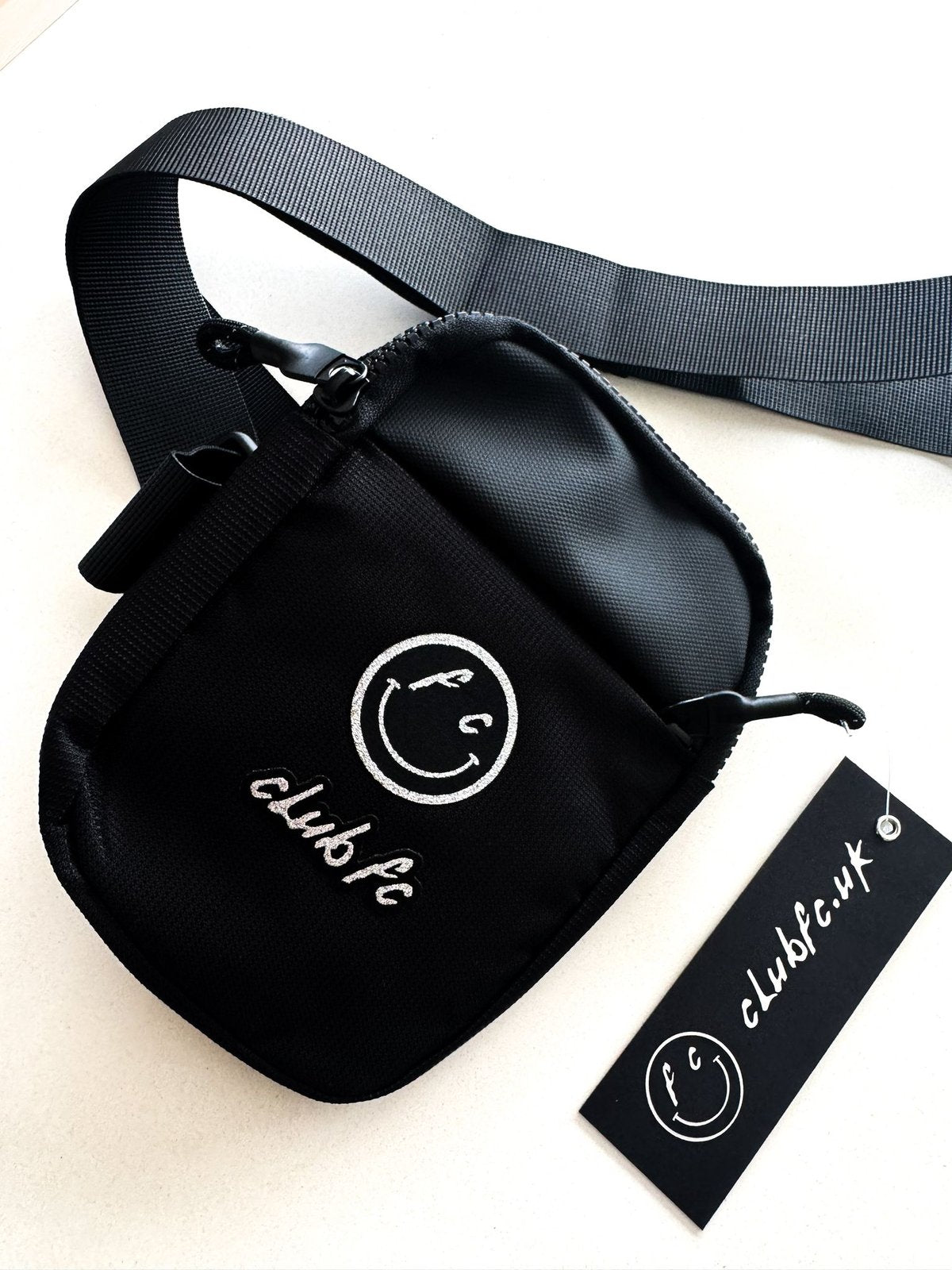 ClubFC Core Phone Bag