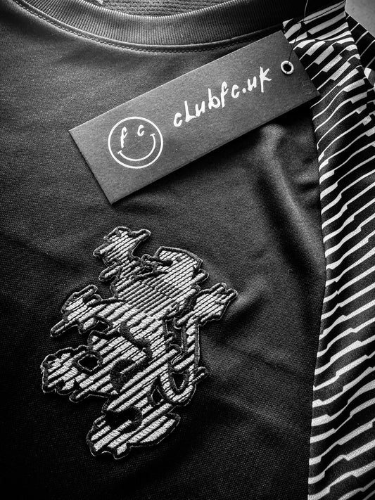 GATECRASHER BLACK EDITION